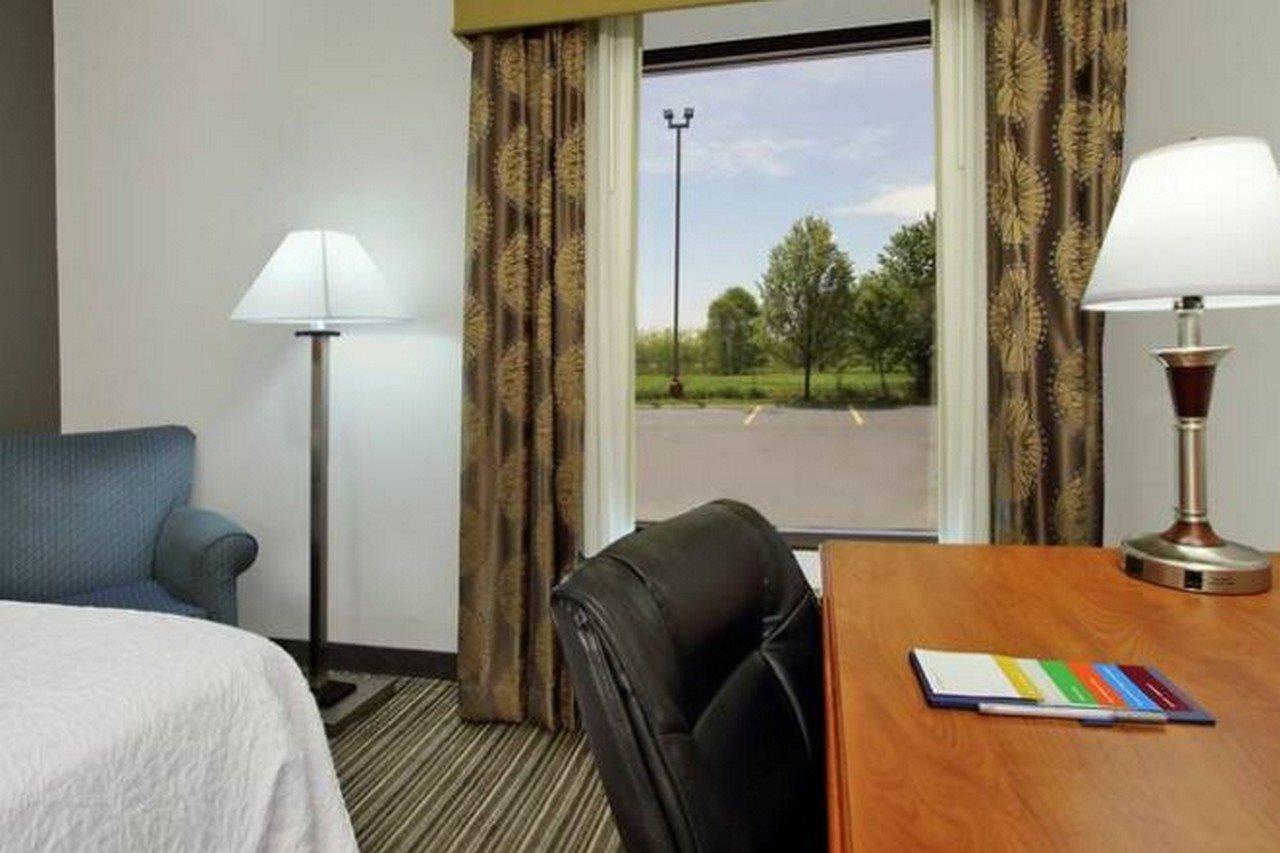 Hampton Inn Ashtabula Austinburg Exteriör bild