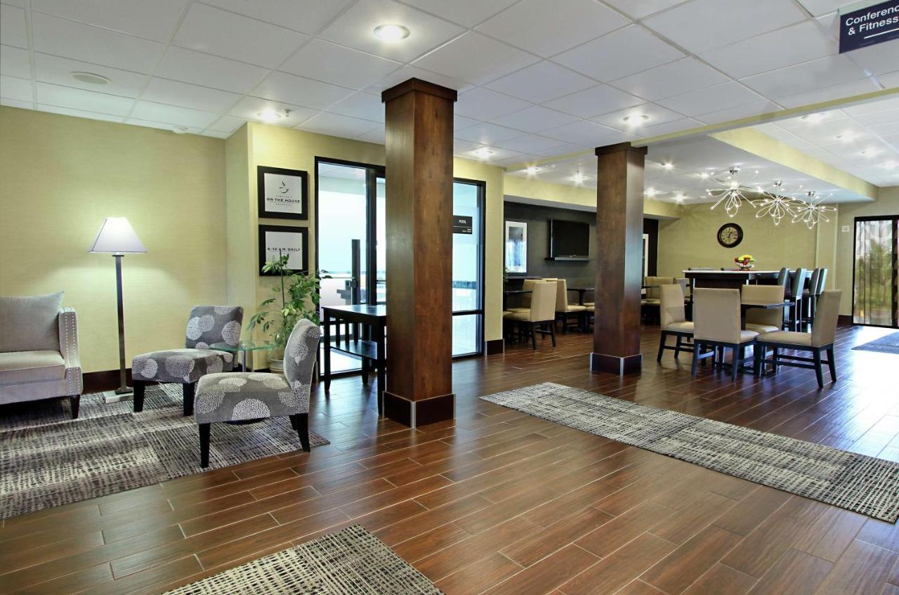 Hampton Inn Ashtabula Austinburg Exteriör bild