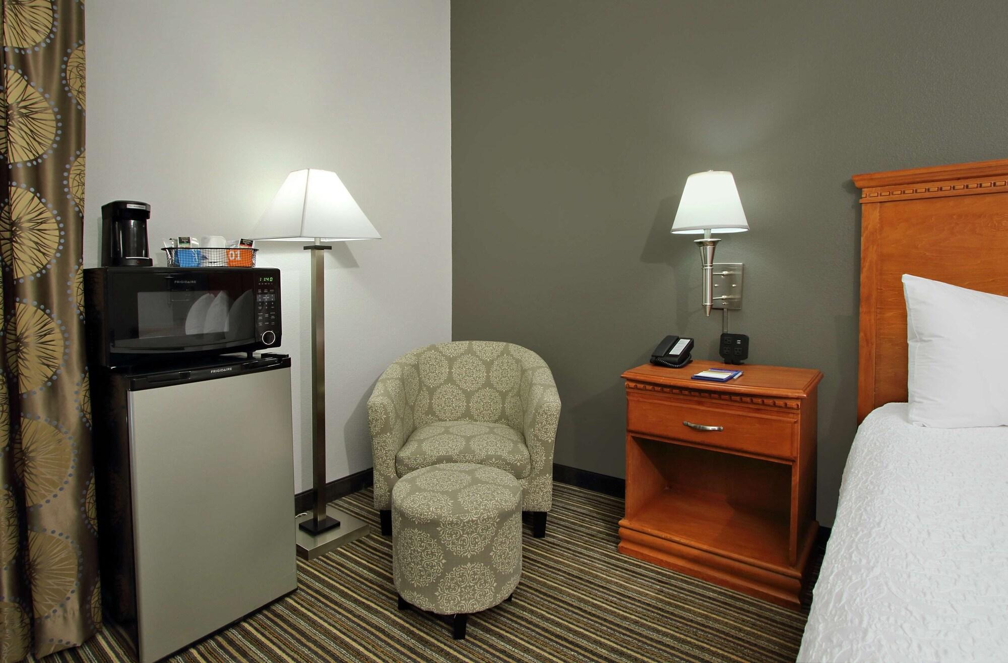 Hampton Inn Ashtabula Austinburg Exteriör bild
