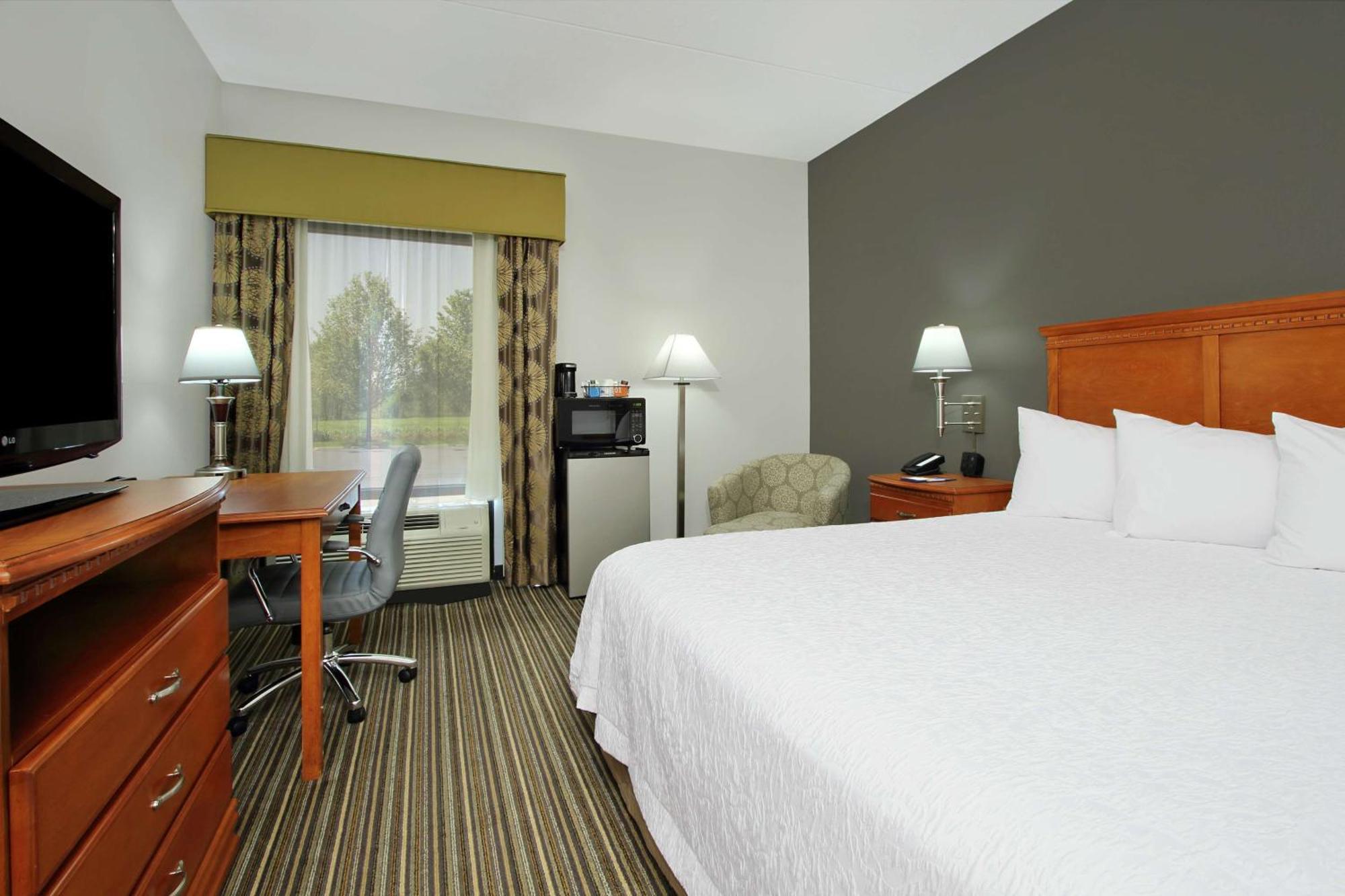 Hampton Inn Ashtabula Austinburg Exteriör bild
